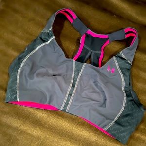 Under armor black and pink sports bra. full support